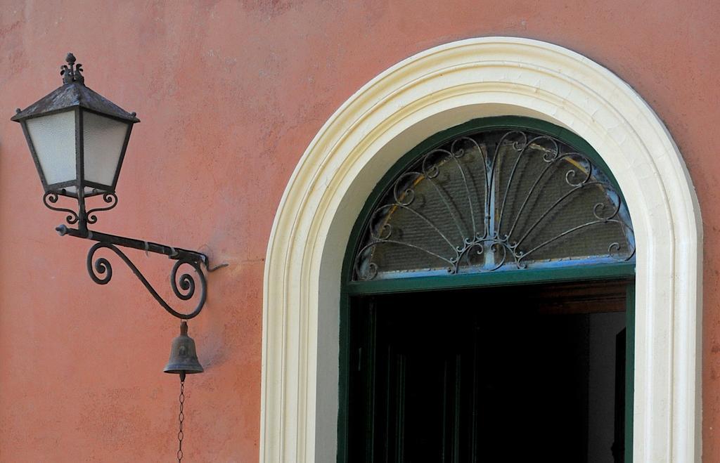 ألاسيو B&B Costa Lupara - Villa Murchio المظهر الخارجي الصورة